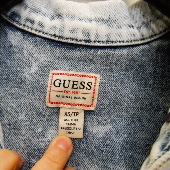 Guess-Denim jeans  jacket- size XS - Picture 3 of 7